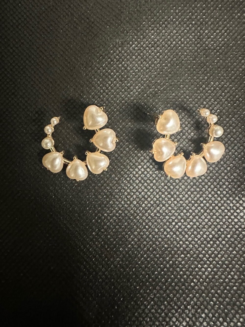 Gold-Tone Pearl Heart Hoop Earrings - Unbranded